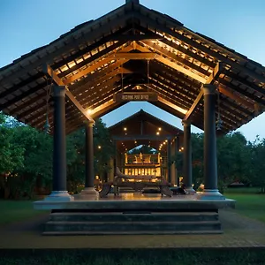 Kumbukgaha ** Sigiriya